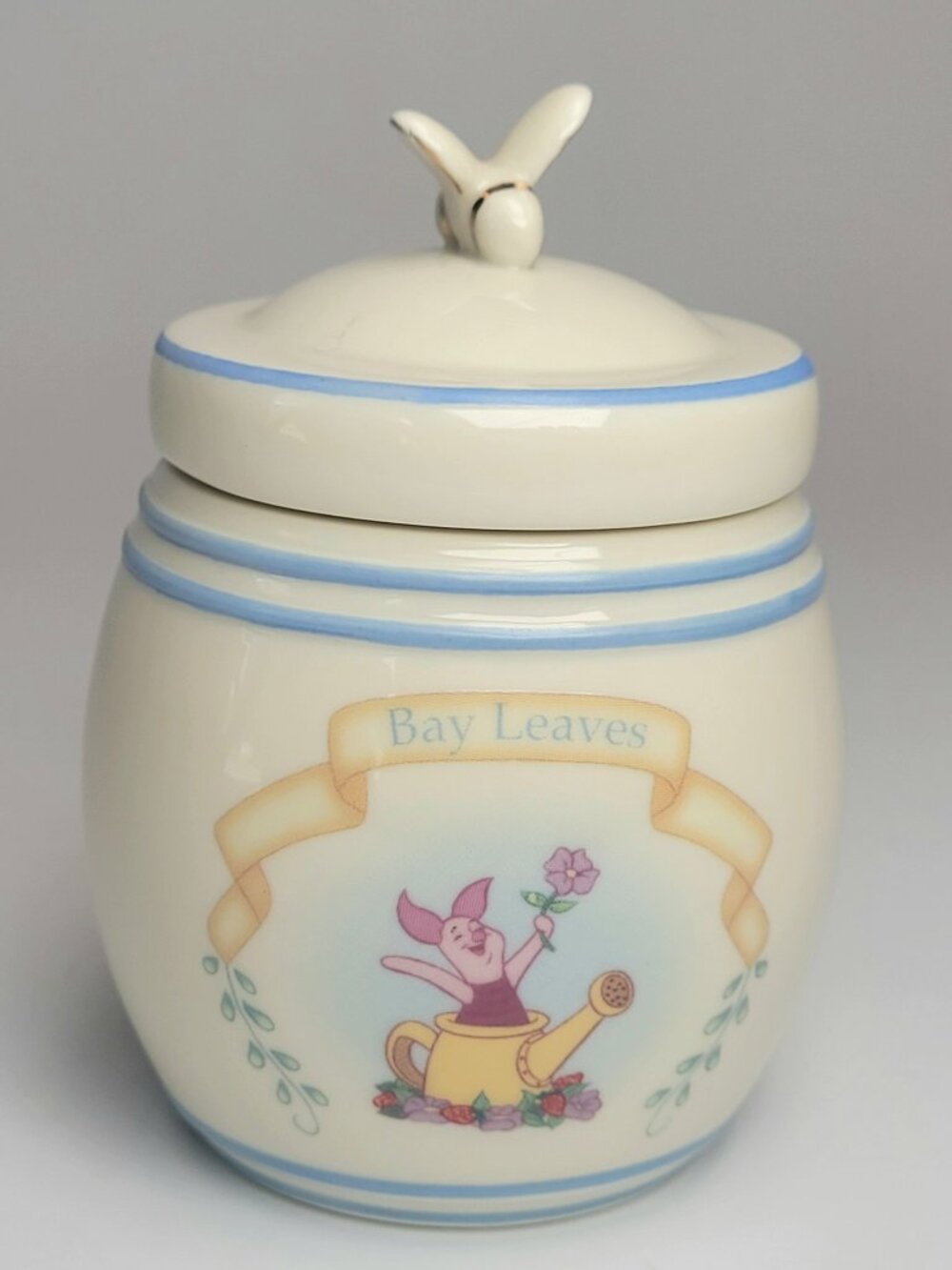 Lenox Disney Winnie the Pooh Collection Pantry Spice Jar - Bay Leaves 3.5"